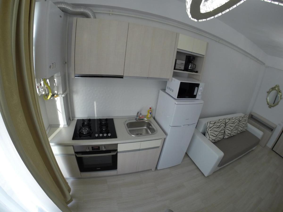 911 Cazare Mamaia Buitenkant foto