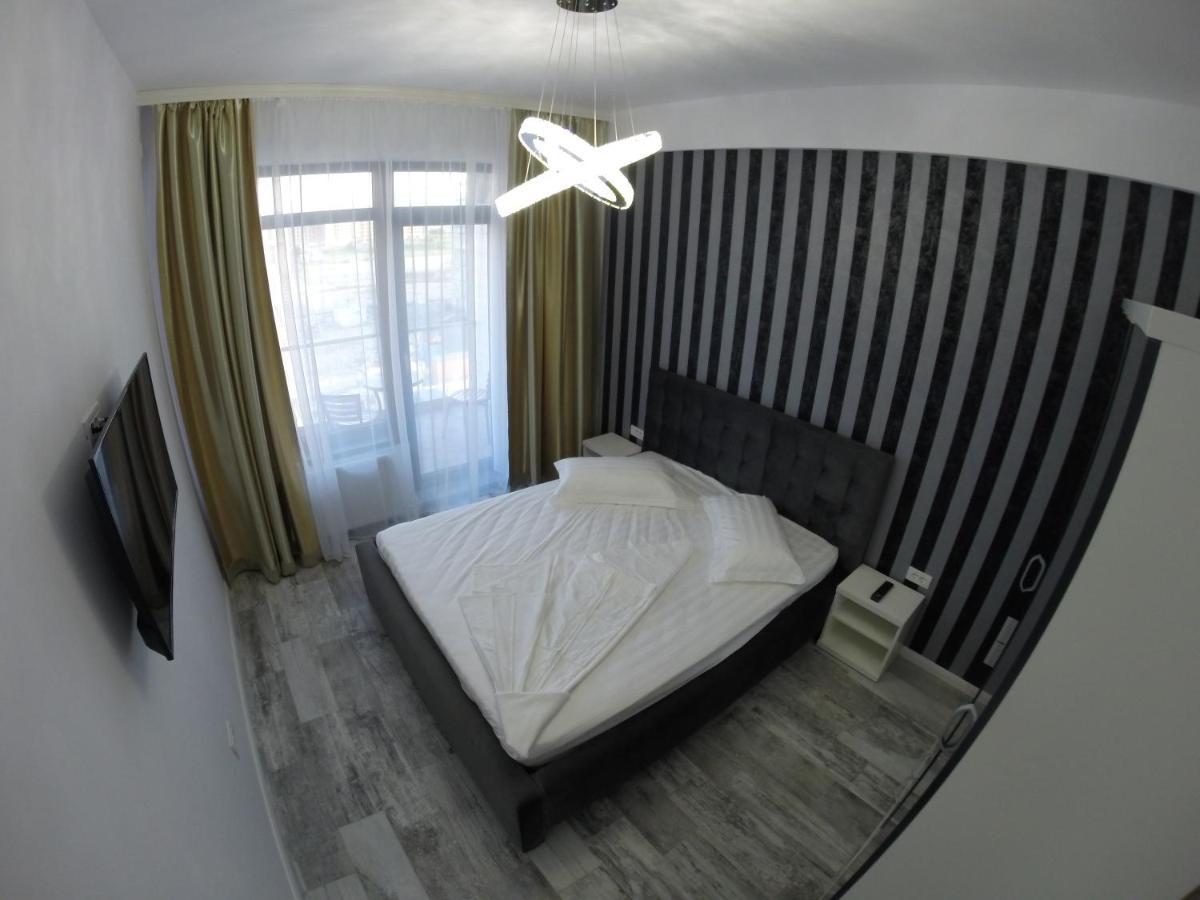 911 Cazare Mamaia Buitenkant foto