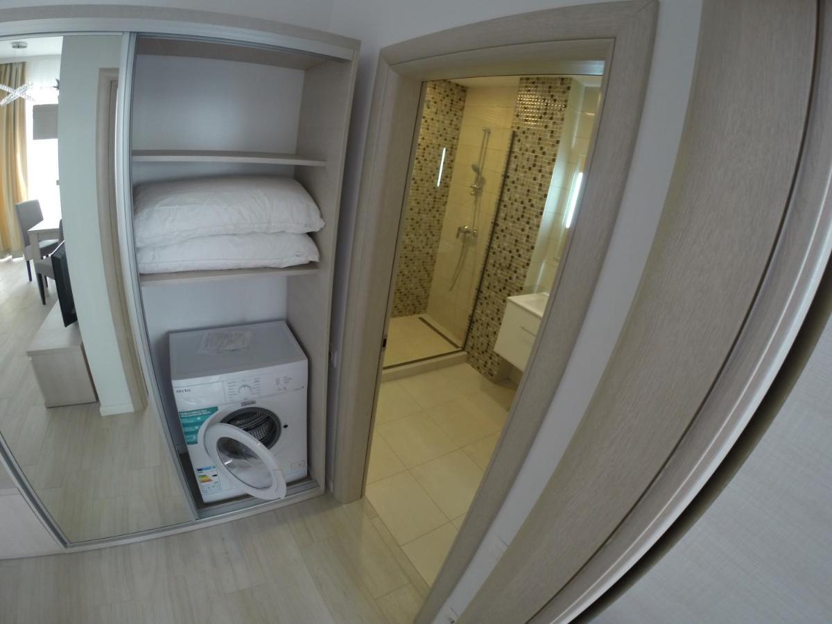 911 Cazare Mamaia Buitenkant foto